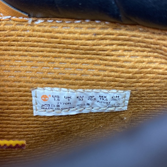 Preschool Timberland Boots - Size 1.5 - 7170R - Picture 10 of 10